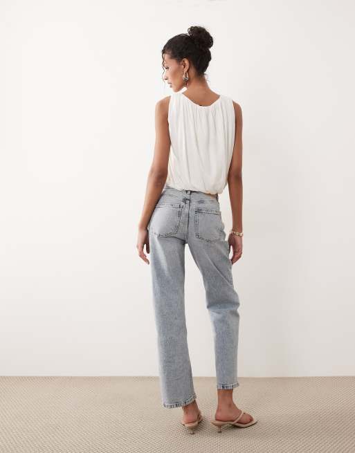 ASOS DESIGN ankle grazer comfort stretch straight leg jeans in lightwash, 5 of 5