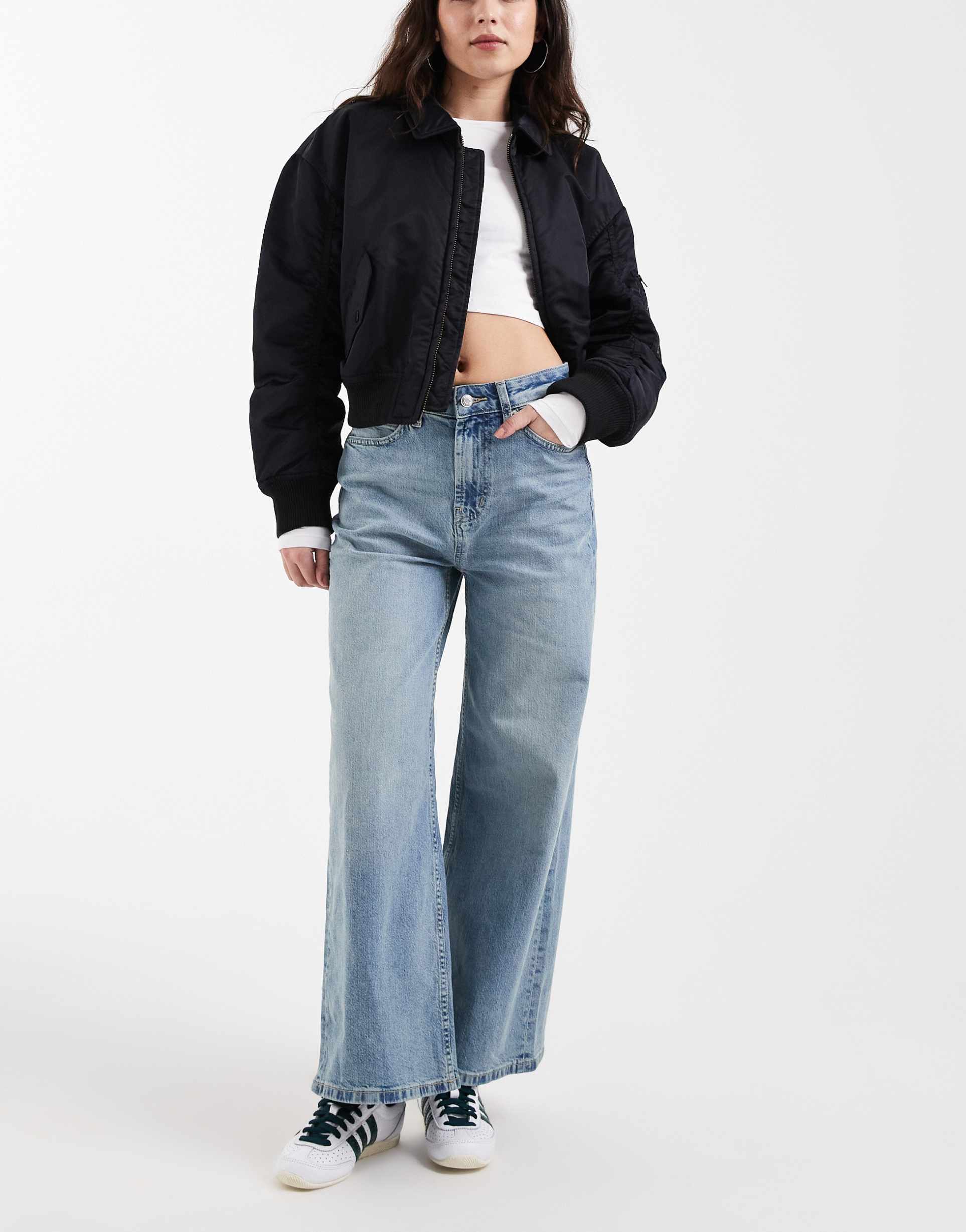 asos design ankle grazer high waist straight cut wide leg jeans in lightwash