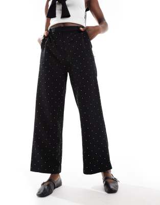 ankle grazer hotfix tailored pants in black