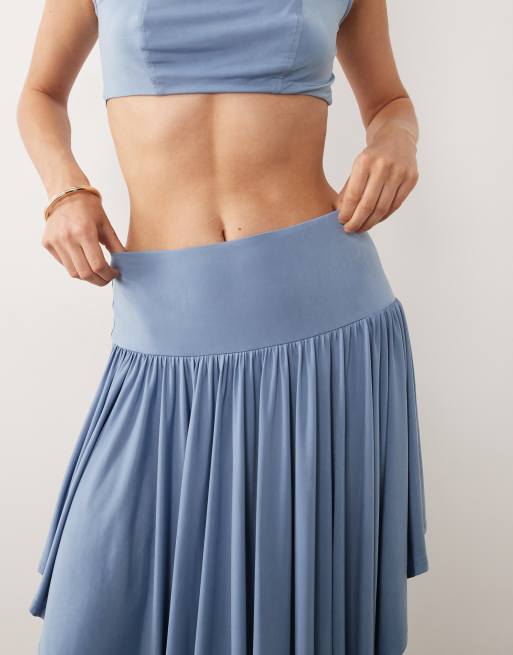 ASOS DESIGN – Anschmiegsamer Midirock in Blau mit nach hinten abfallendem Saum, Kombiteil, 3 von 5