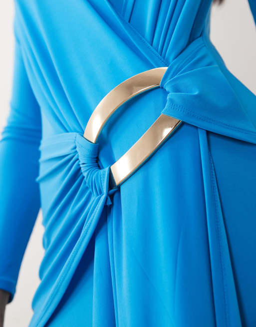 ASOS DESIGN – Anschmiegsames, drapiertes Maxikleid in Blau mit Besatz, 4 von 4