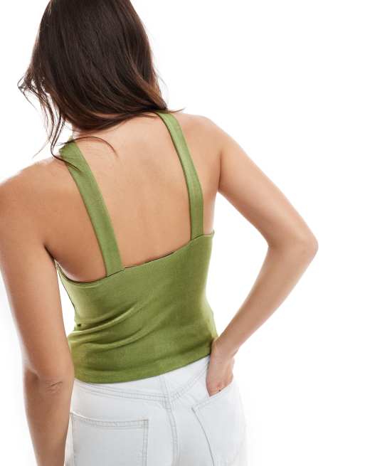 ASOS DESIGN – Anschmiegsames Neckholder-Oberteil in Olivgrün mit Besatz, 3 von 4