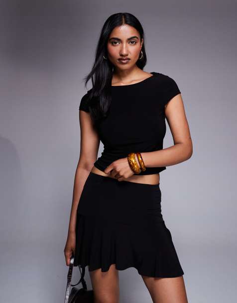 ASOS DESIGN – Anschmiegsames, rückenfreies Cropped-Top in Schwarz, Kombiteil - view 1