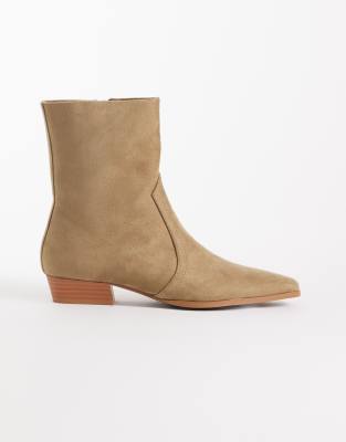 ASOS DESIGN Ansel low flat pointed ankle boots in sand suedette