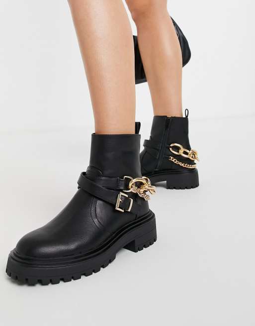 Black ankle 2025 boots with chains