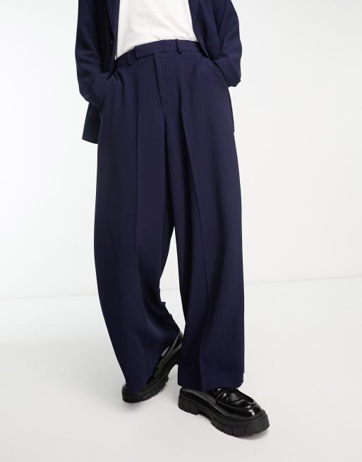 ASOS DESIGN – Anzughose aus marineblauem Kreppstoff mit sehr weitem Schnitt