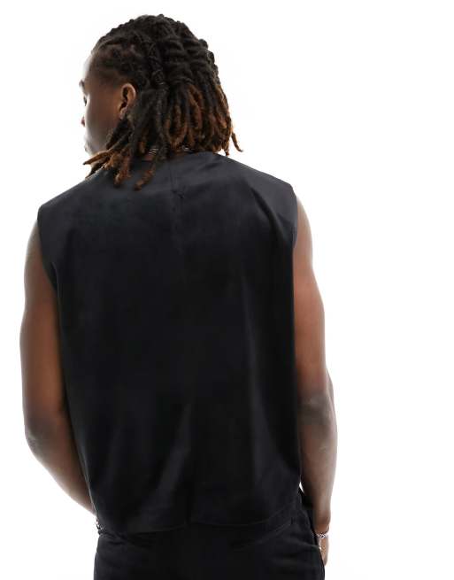ASOS DESIGN – Anzugweste aus Wildlederimitat in Schwarz mit kurzem, kastigem Schnitt, 3 von 5