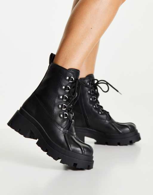 ASOS DESIGN Apex lace up boots with mud guard in black