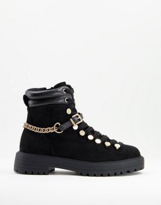 ASOS DESIGN Arabelle chain trim hiker boots in black | ASOS