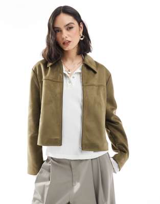 ASOS DESIGN - Arbeiterjacke aus Wildlederimitat in Olivgrün mit breitem Kragen