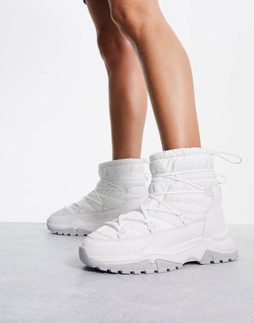 Asos nike cheap tanjun