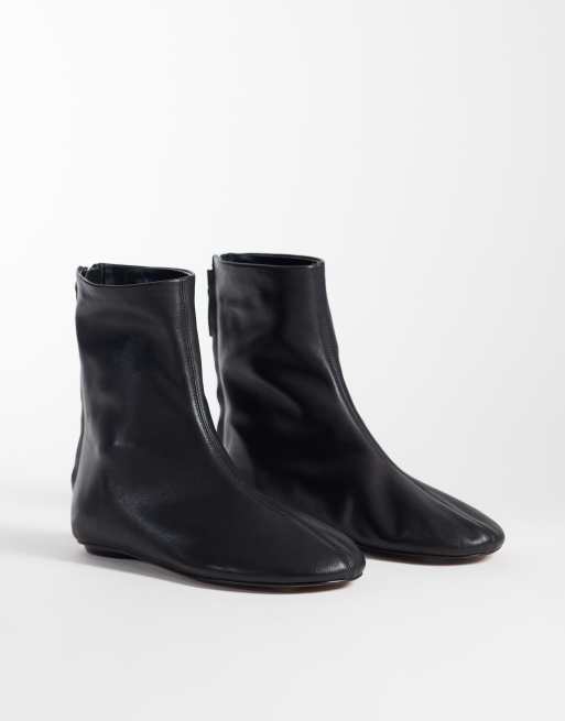 ASOS DESIGN Arden real soft leather ankle boots in black, 2 of 4