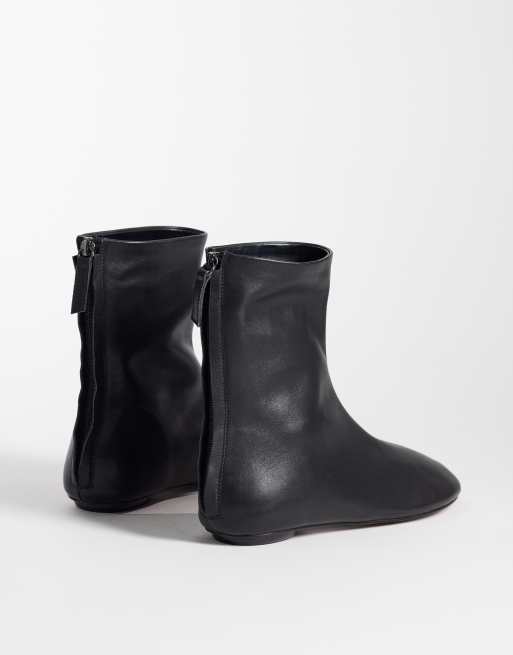 ASOS DESIGN Arden real soft leather ankle boots in black, 3 of 4