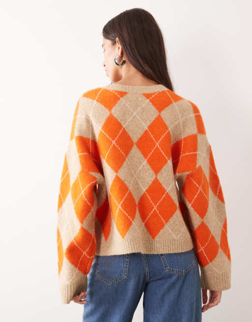 ASOS DESIGN argyle crew neck jumper in camel and orange, 3 of 4