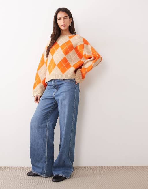 ASOS DESIGN argyle crew neck jumper in camel and orange, 4 of 4