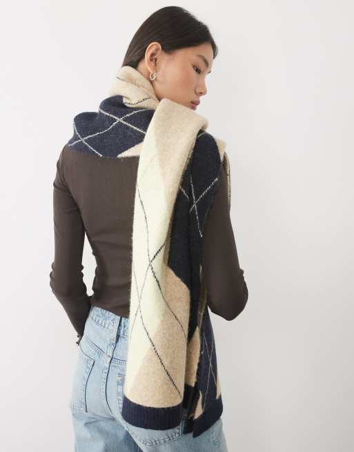 ASOS DESIGN argyle scarf in neutral, 3 of 5