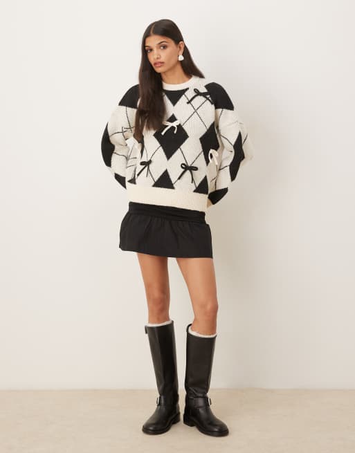 ASOS DESIGN - Argyle trui met verspreide strikken in zwart, 2 van 4