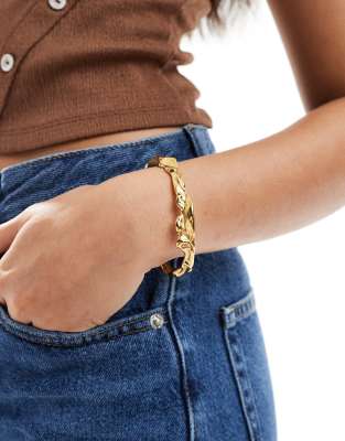 ASOS DESIGN - Armband aus wasserdichtem Edelstahl in Goldoptik mit geschmolzenem Design-Goldfarben