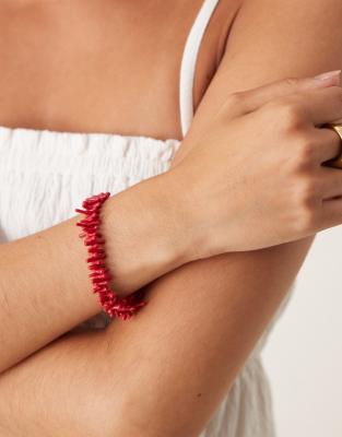 ASOS DESIGN – Armband med korallröda syntetiska pärlor och T-formad detalj - view 1
