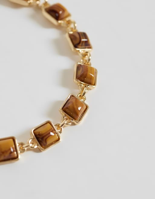 ASOS DESIGN armbåndssæt med imiteret tigerøje i guld, 2 af 3