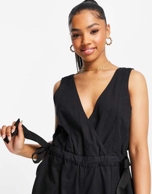 ASOS DESIGN – Ärmelloser Jumpsuit aus Twill in Schwarz mit Tunnelzug an der Taille , 4 von 4