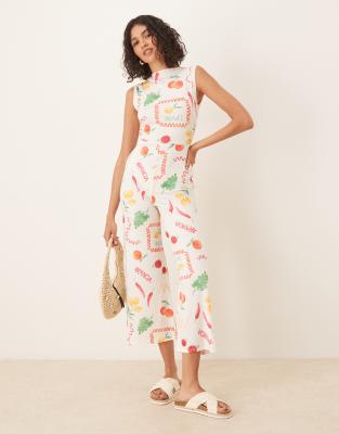 ASOS DESIGN - Ärmelloser Jumpsuit mit Postkartenprint und U-Boot-Ausschnitt und Rückenausschnitt-Bunt