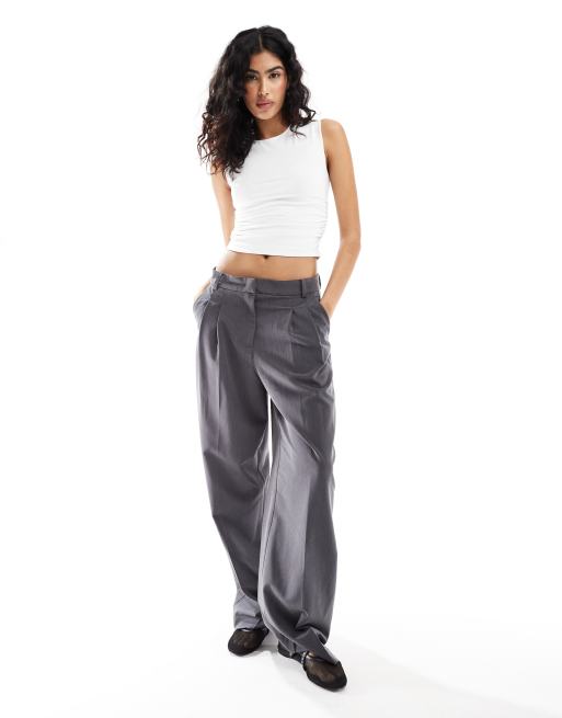 ASOS DESIGN – Ärmelloses, figurbetontes Tanktop in Weiß mit breiter Schulterpartie, 2 von 4
