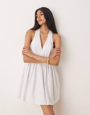 ASOS DESIGN - Ärmelloses Hemd-Skater-Kleid in Weiß-Schwarz