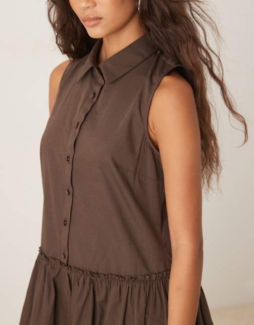 ASOS DESIGN – Ärmelloses Maxi-Hemdblusenkleid aus Popeline in Bitterschokoladenbraun mit tiefer Taille, 4 von 4