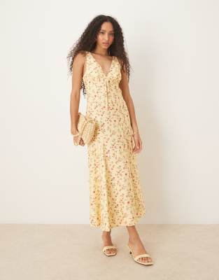 ASOS DESIGN - Ärmelloses Maxikleid in Gold mit geknöpfter Vorderseite und Blümchenmuster-Bunt