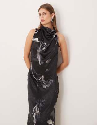 ASOS DESIGN - Ärmelloses Maxikleid mit kurzem Reißverschluss und dunkelblauem Blumenmuster-Bunt