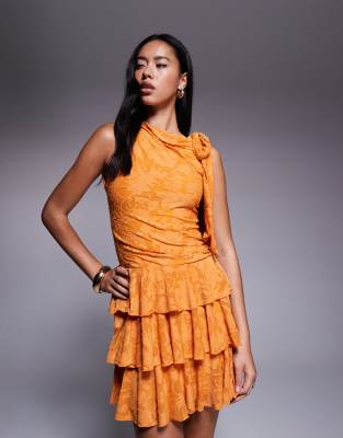 ASOS DESIGN - Ärmelloses Minikleid in Orange mit Bindedetail und Rüschen-Keine Farbe