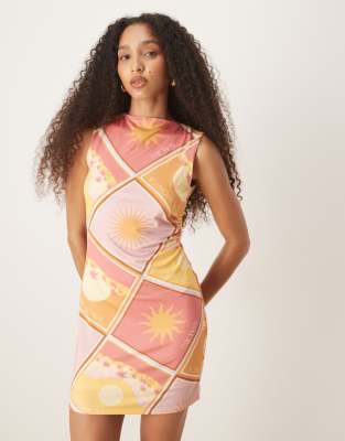 ASOS DESIGN - Ärmelloses Minikleid in Rosa mit Rückenausschnitt und Patchwork-Print-Bunt