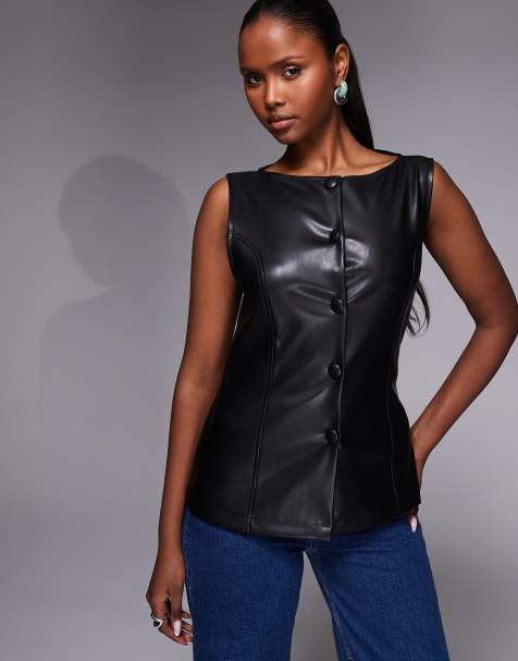 ASOS DESIGN – Ärmelloses Oberteil aus Kunstleder in Schwarz mit durchgehender Knopfleiste - view 1