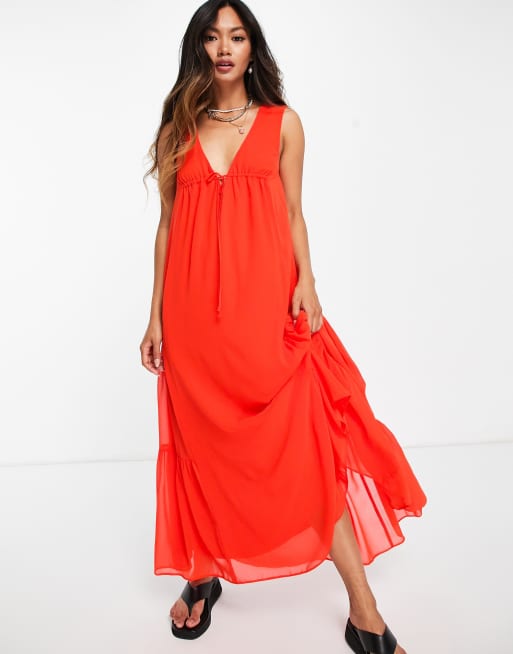 ASOS DESIGN – Ärmelloses, trapezförmiges Maxikleid mit Bindedetail und seitlichen Stufen, 3 von 4