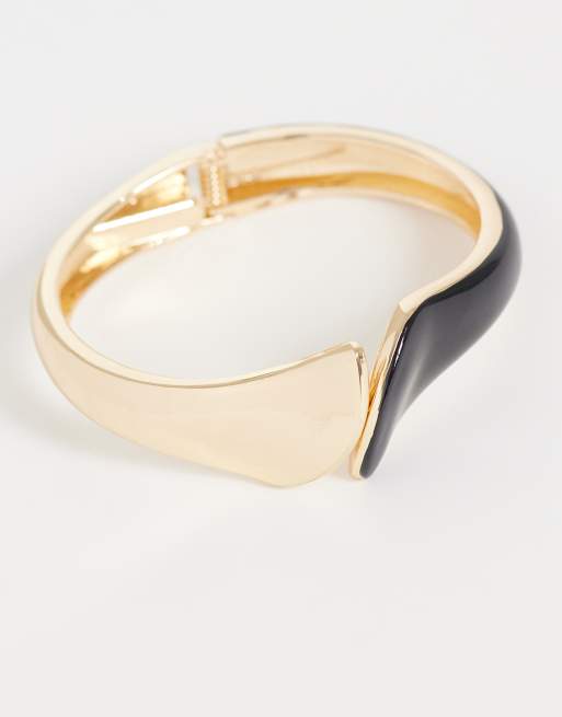 ASOS DESIGN – Armreif mit schwarzer Kunstharz- und Gold-Optik, 3 von 3