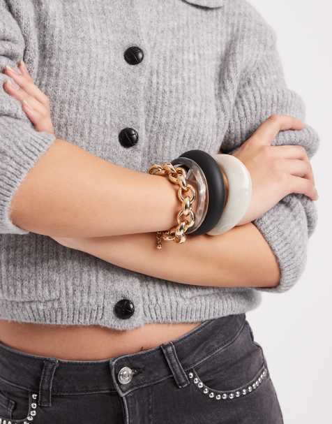 ASOS DESIGN – Armreife in Schwarz und Weiß aus Kunstharz und mit Ketten-Details - view 1