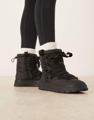  Arrow nylon lace up snow boot 