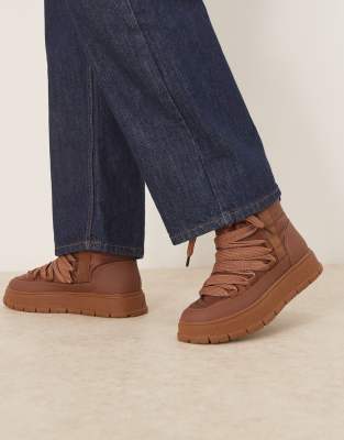 ASOS DESIGN - Arrow - Schneestiefel zum Schnüren aus Nylon in Schokobraun-Brown