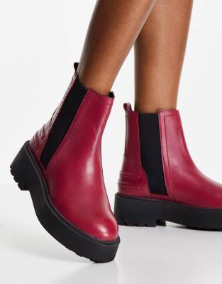 ASOS DESIGN - Arthur - Gewatteerde leren Chelsea boots in rood | ASOS