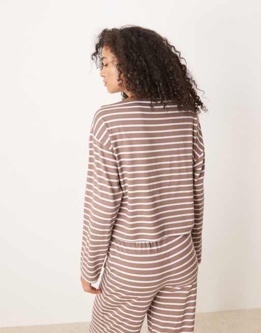 ASOS DESIGN asymmetric slouchy off shoulder stripe co ord top in brown, 4 of 4