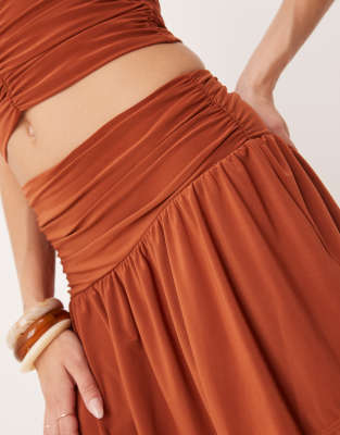 Thumbnail 4 of 5