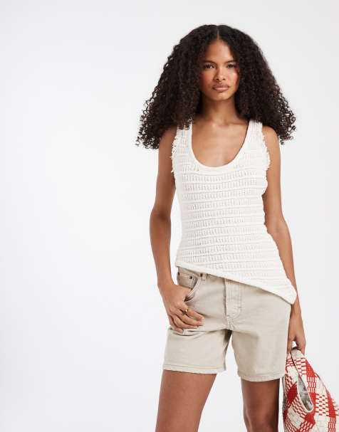 ASOS DESIGN - Asymmetrische gebreide bouclé top in ecru - view 1