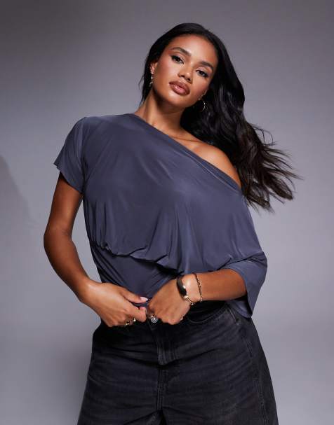 ASOS DESIGN - Asymmetrische getailleerde top met korte mouwen en blote schouder in antracietgrijs - view 1
