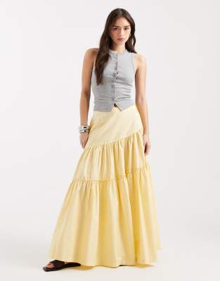 ASOS DESIGN - Asymmetrischer, gestufter Boho-Maxirock in Buttermilchgelb-Schwarz