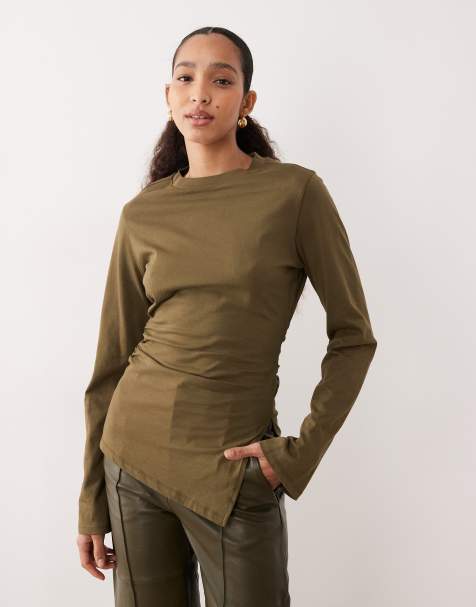 ASOS DESIGN – Asymmetrisches, langärmliges Oberteil in Olivgrün mit gerafften Seiten - view 1
