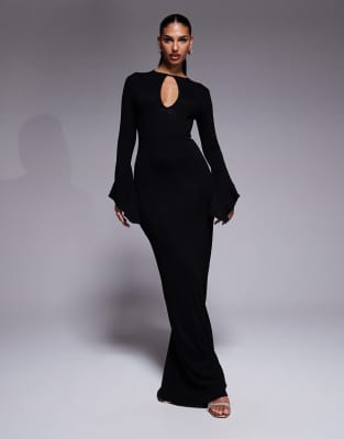 ASOS DESIGN - Asymmetrisches Maxikleid in Schwarz mit Engelsärmeln
