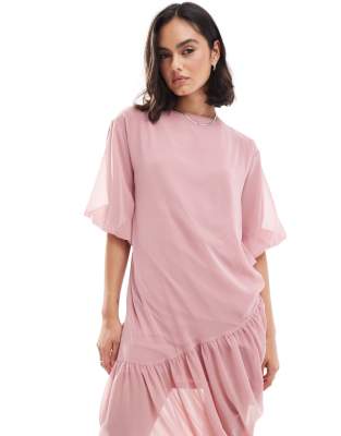 ASOS DESIGN - Asymmetrisches Midikleid in Rosé mit Raffung und Schlupfausschnitt-Rosa