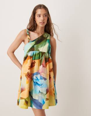 ASOS DESIGN – Asymmetrisches Minikleid aus Leinen mit Früchtemuster und verdrehtem Träger - view 1