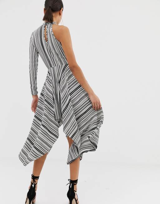 Asos Design Asymmetrisches Plissiertes One Shoulder Kleid Mit Streifen In Schwarz Weiss Asos
